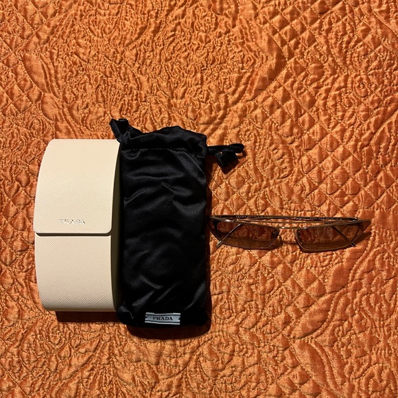 Prada PR 64US Catwalk sunglasses - Picture 5 of 6